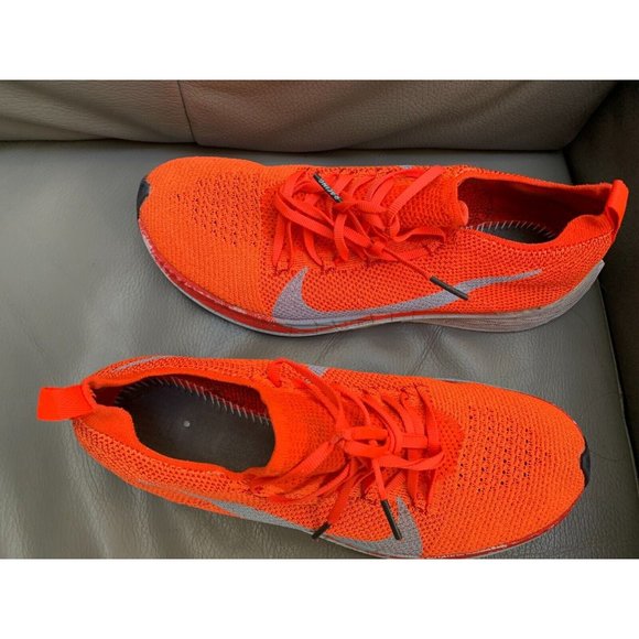 Men’s Nike Zoom Vaporfly 4% Flyknit Shoes Sz 7.5 crimson red Running Sneaker - Picture 2 of 7